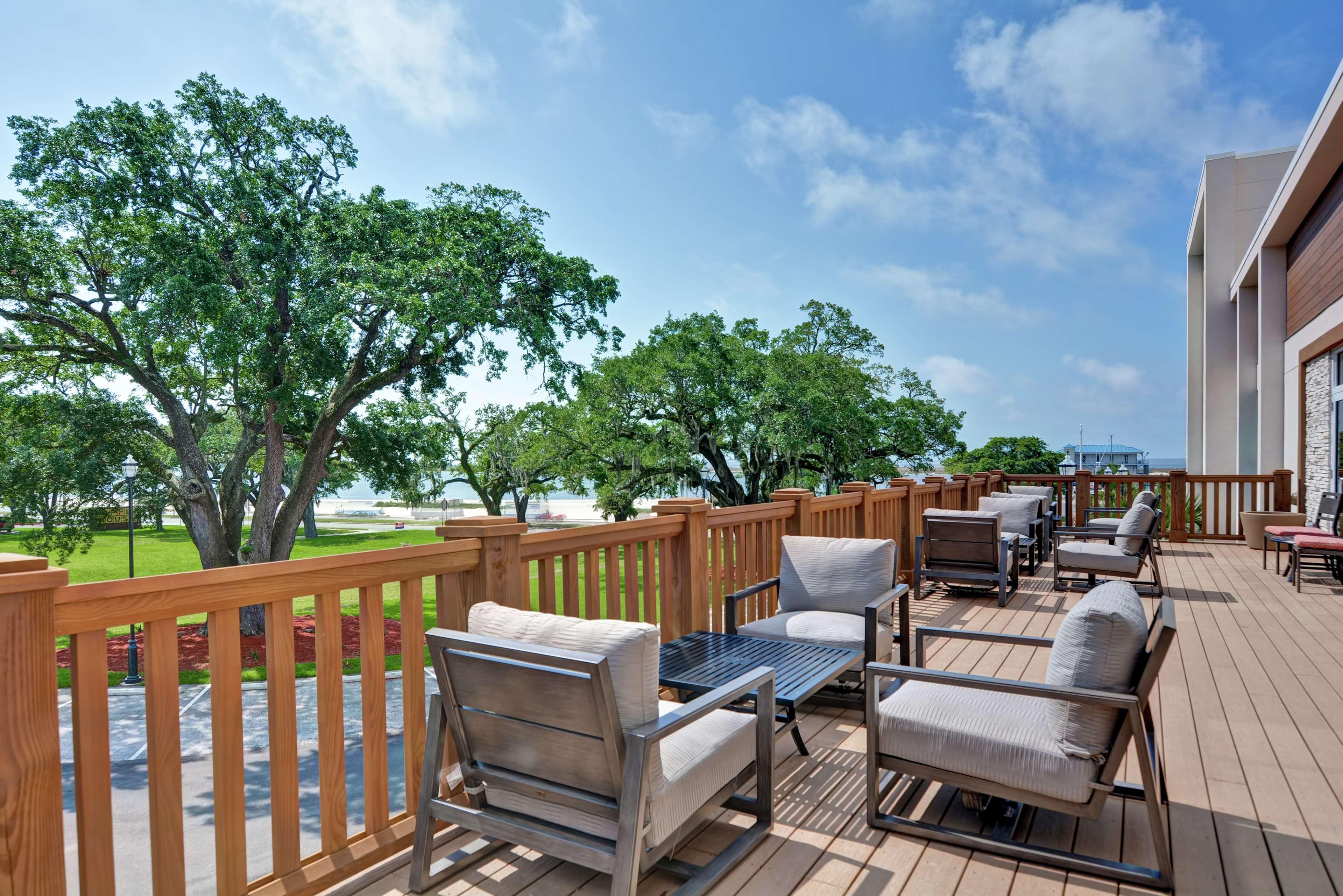 Hilton Garden Inn Билокси Экстерьер фото