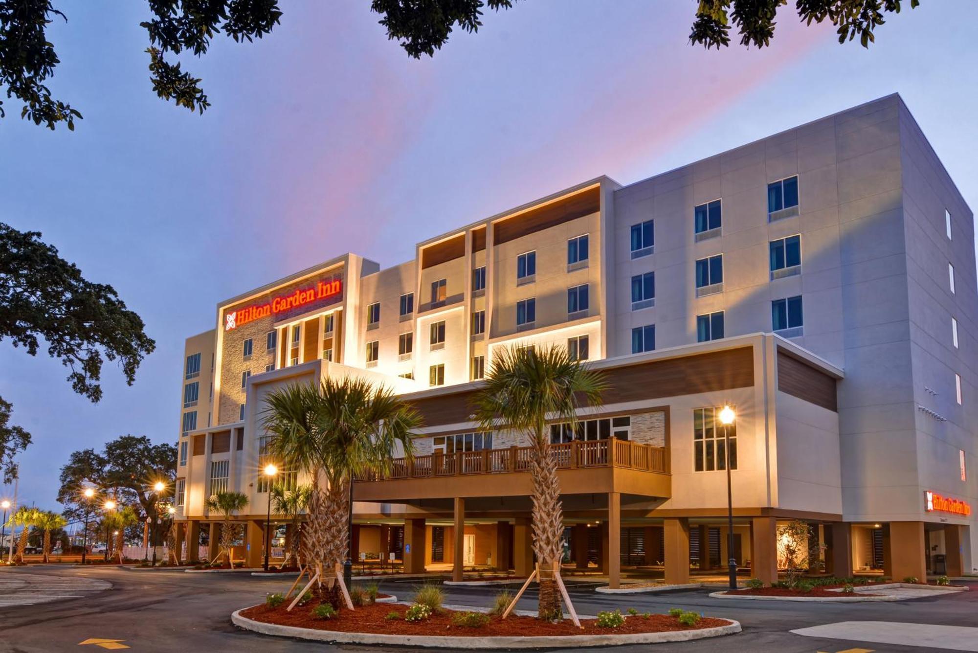 Hilton Garden Inn Билокси Экстерьер фото